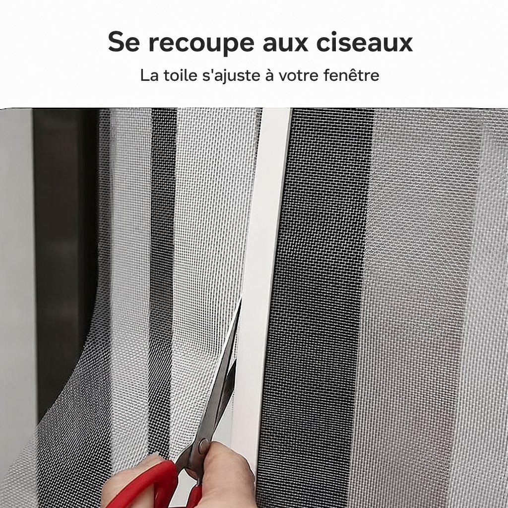 Toile de moustiquaire recoupée aux ciseaux à la dimension de la fenêtre
